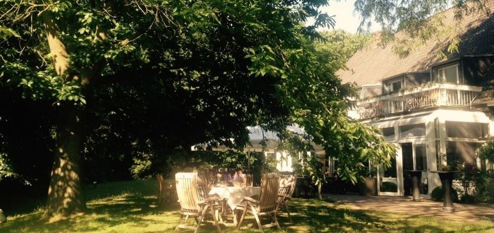 Gaestehaus Hoepkens Ruh BRE Buitenkant foto