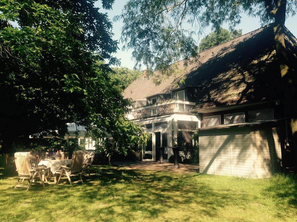 Gaestehaus Hoepkens Ruh BRE Buitenkant foto